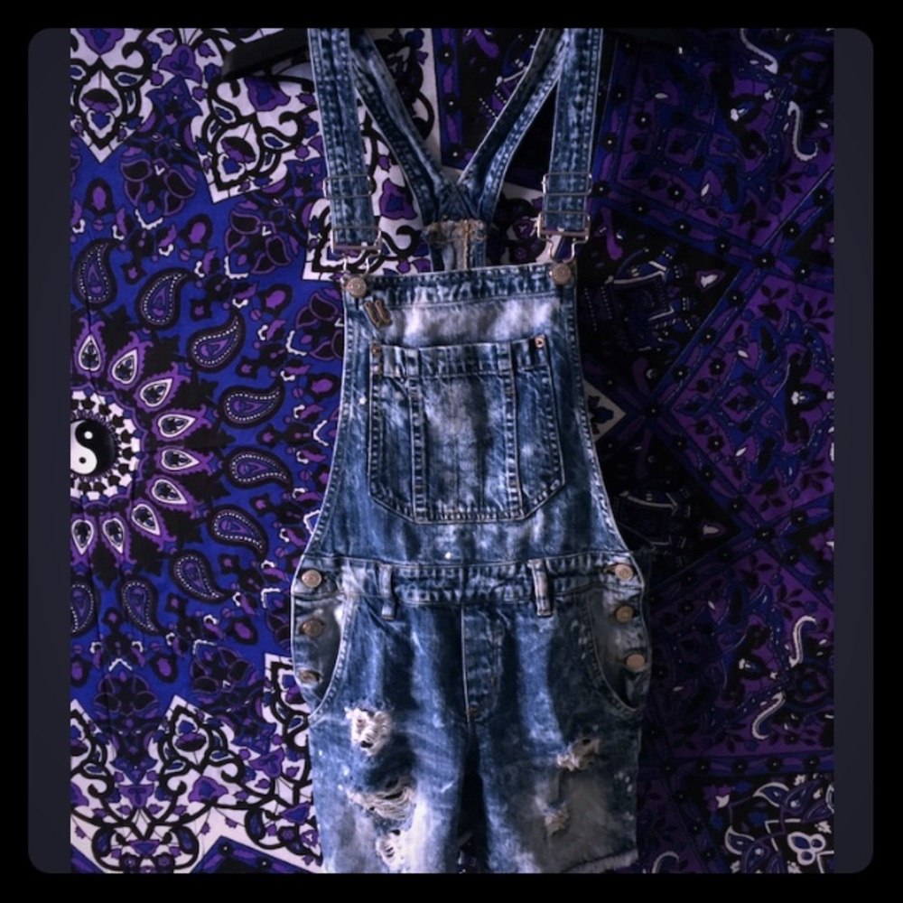 Distressed cloudy overalls
